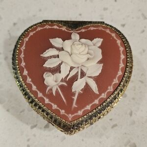 Vintage & Rare Beautiful Sankyo Heart-Shaped Brass Jewelry Trinket Music Box